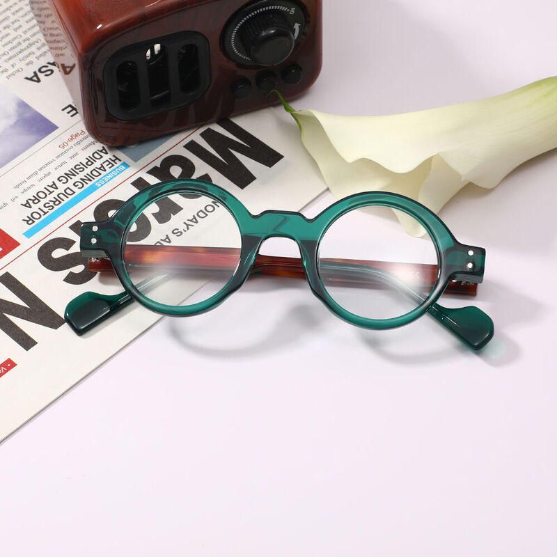 Odelie Round Green Glasses