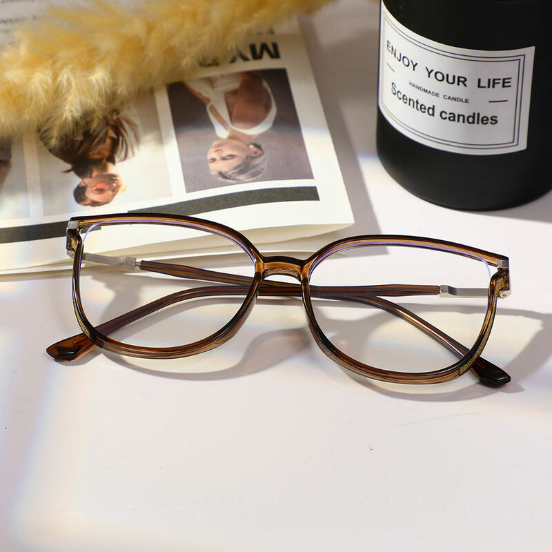 Saxto Round Brown Glasses