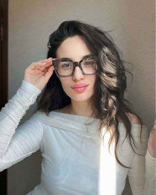 Stewa Square Gray Glasses
