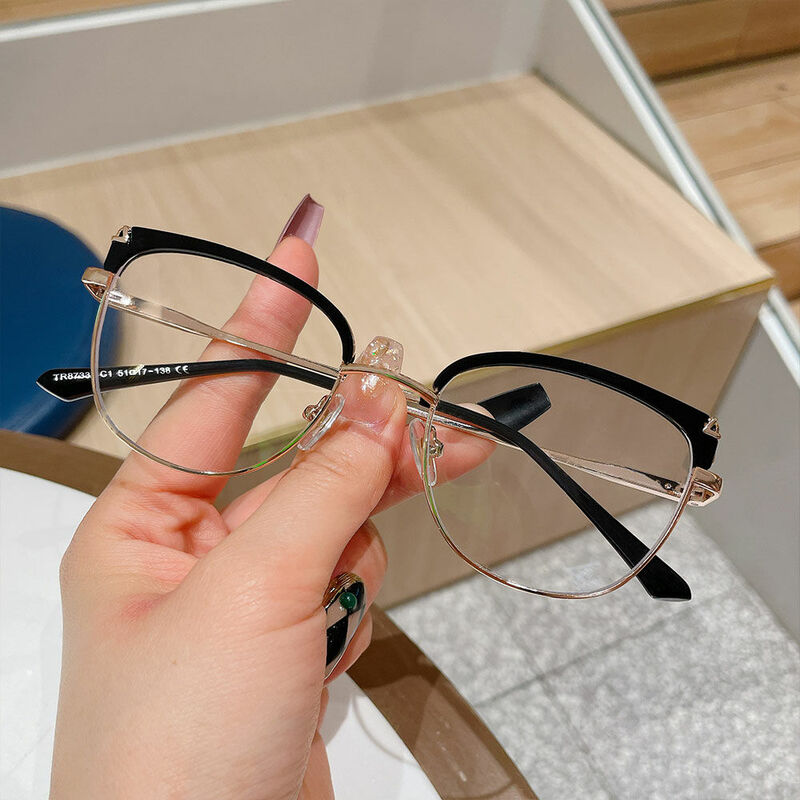 Patiencie Cat Eye Black Glasses