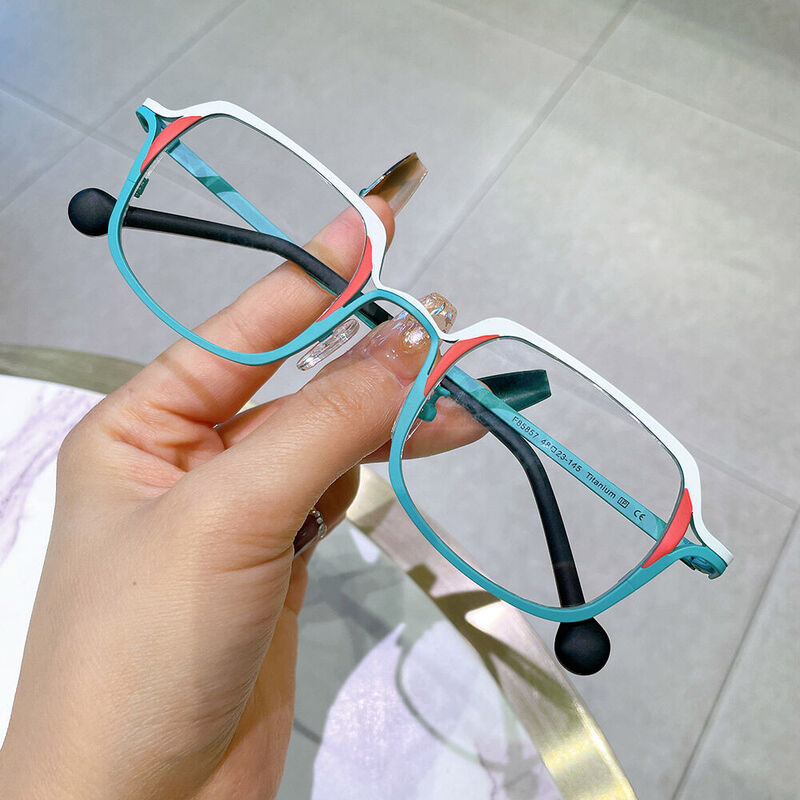 Geordiee Square Green Glasses