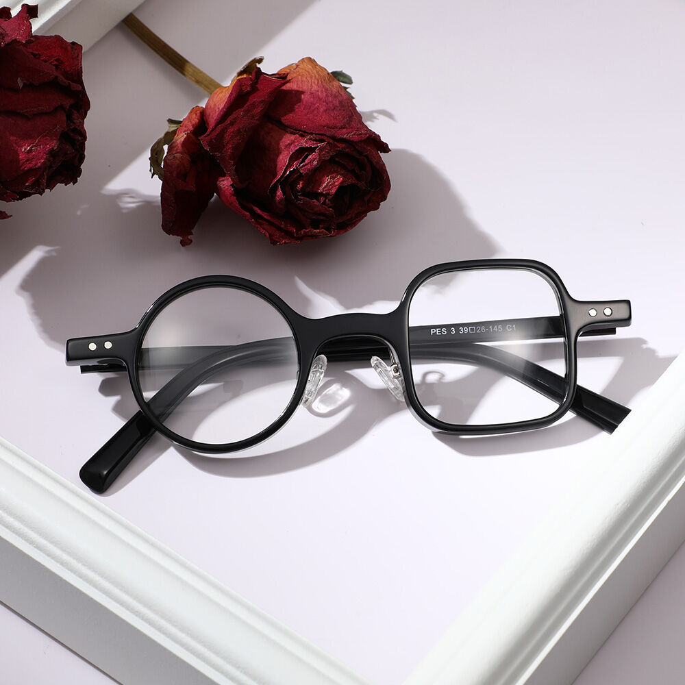 George Runde Quadratische Schwarze Brille