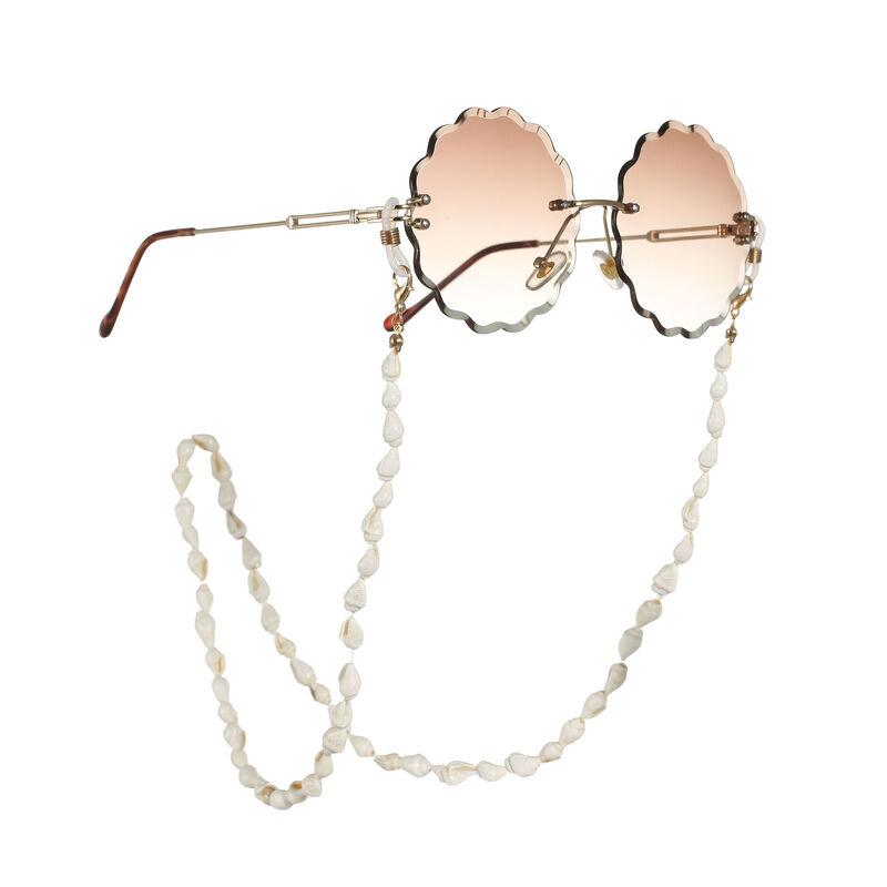 Aggie White small shell glasses chain