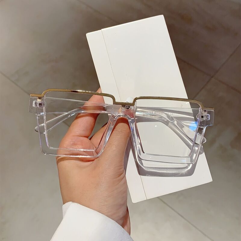 Une Square Clear Glasses