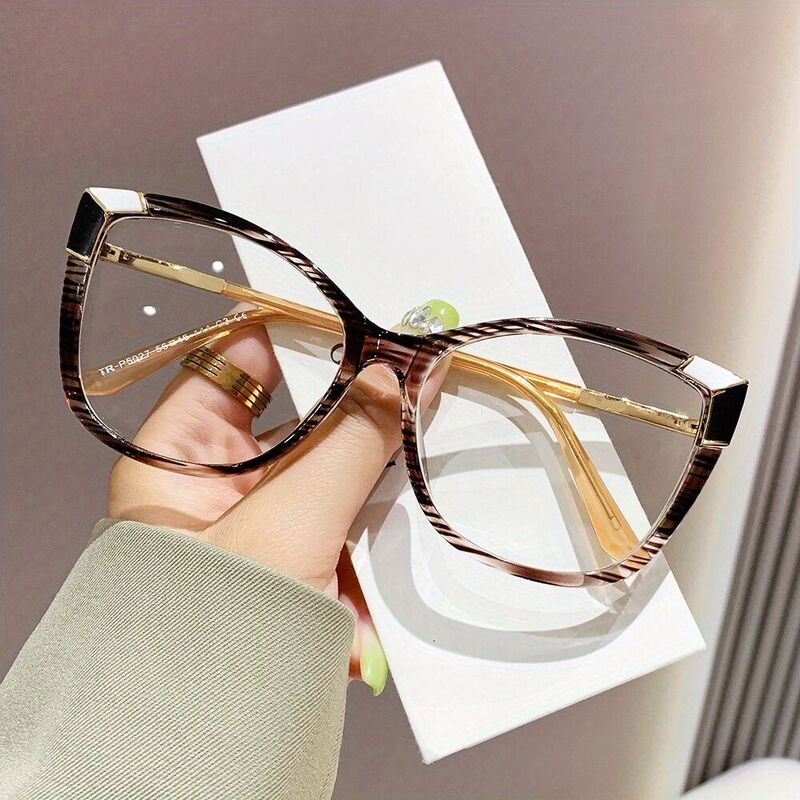 Leigh Cat Eye Brown Glasses