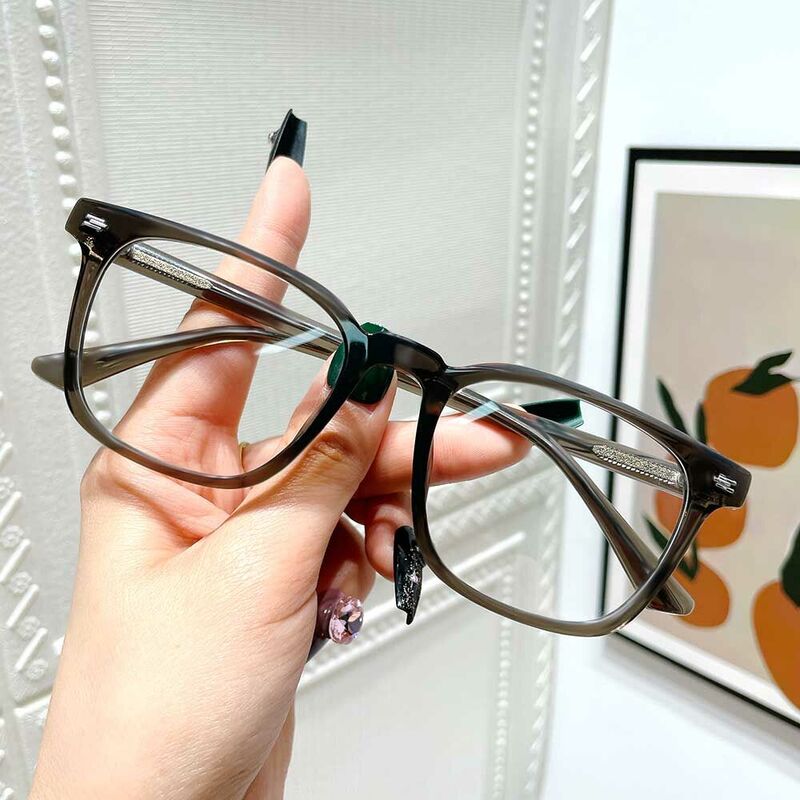 Dunbar Round Brown Glasses