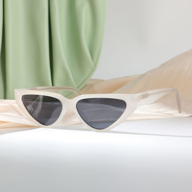 Patricia Cat Eye Beige Sunglasses
