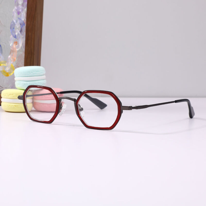 Clarei Geometrische Rote Brille
