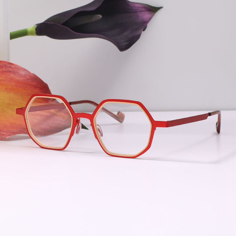 Quintin Geometric Red Glasses