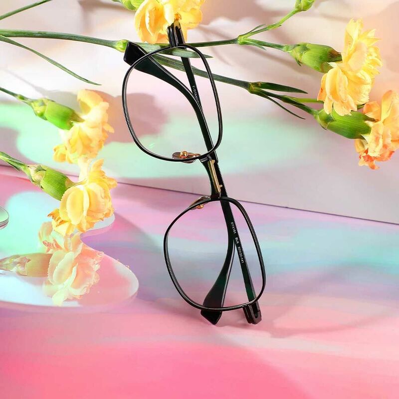 Greg Square Black Glasses