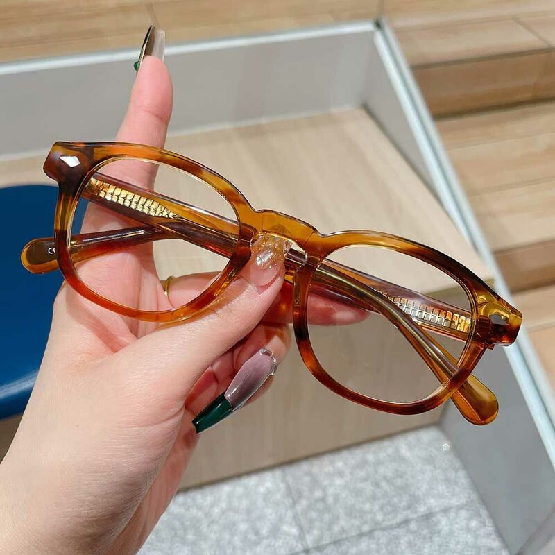 Bessie Square Tortoise Glasses