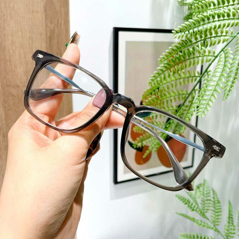 Polly Square Brown Glasses
