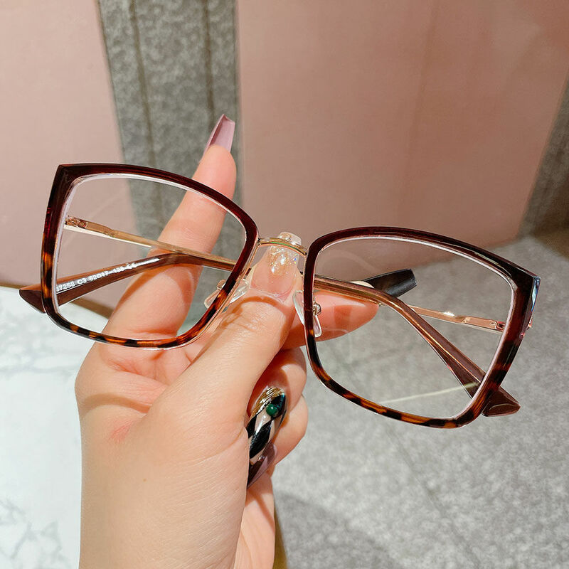 Babbitt Cat Eye Tortoise Glasses