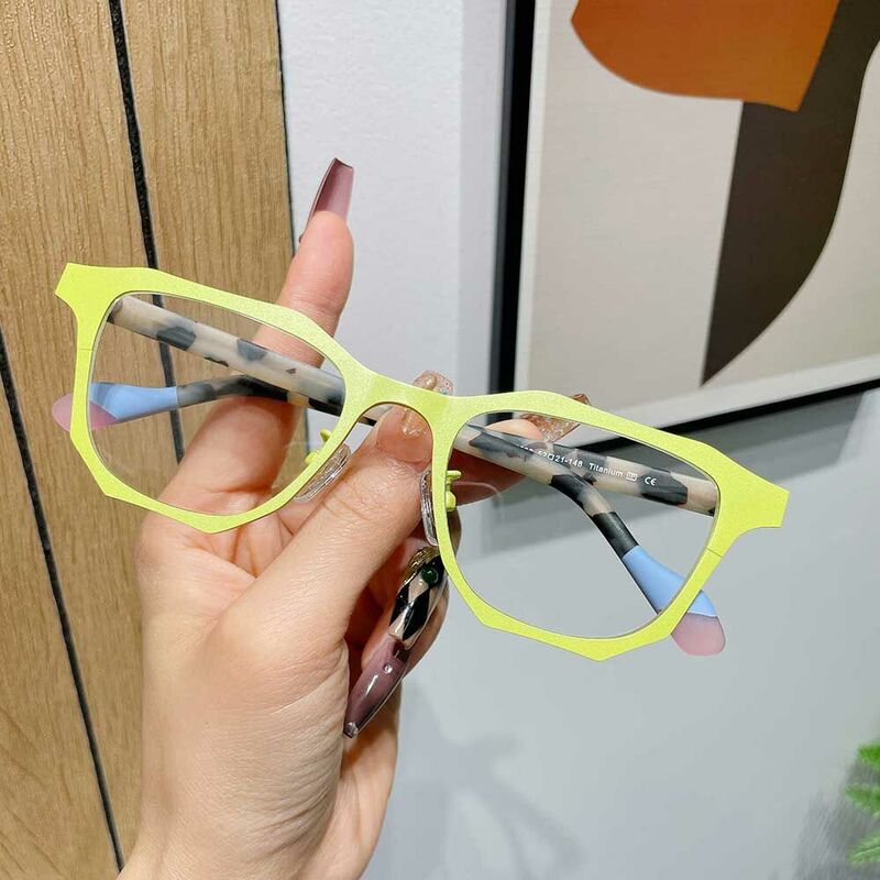 Snow Square Yellow Glasses