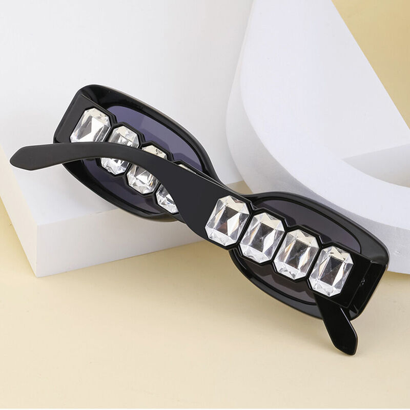 Kim Rectangle Black Sunglasses