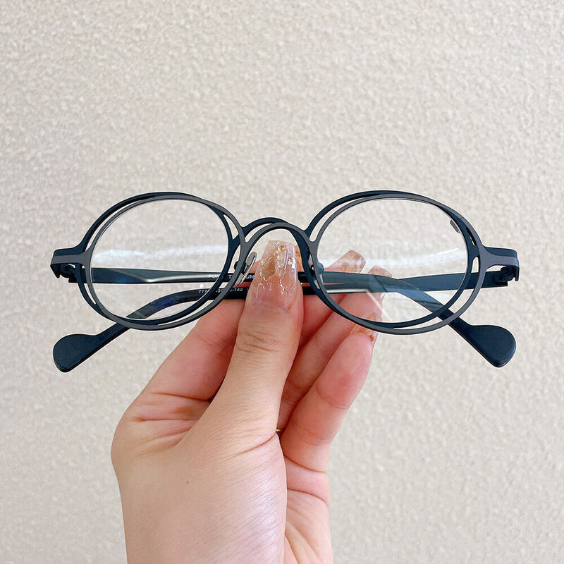 Joycae Round Gray Glasses