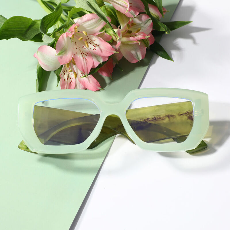 Ceolin Geometric Green Glasses