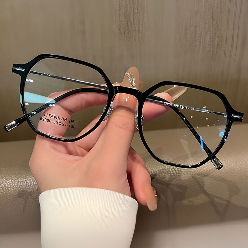 Curme Geometric Black Glasses