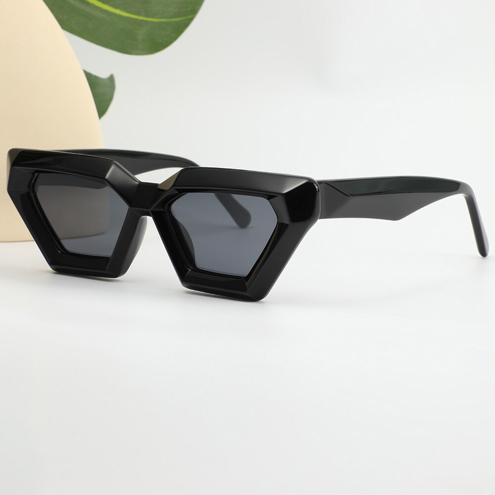 Occhiali da sole Diaz Cat Eye Nero