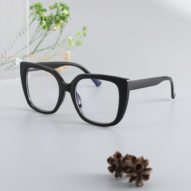 Wanda Cat-Eye Black Glasses