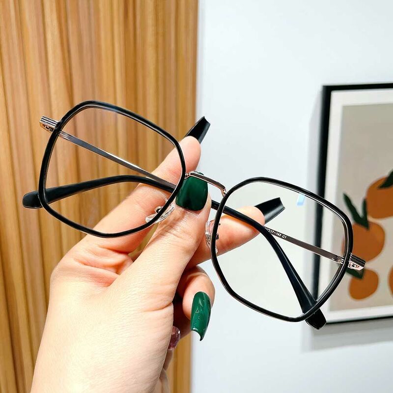 Kerr Geometric Black Glasses
