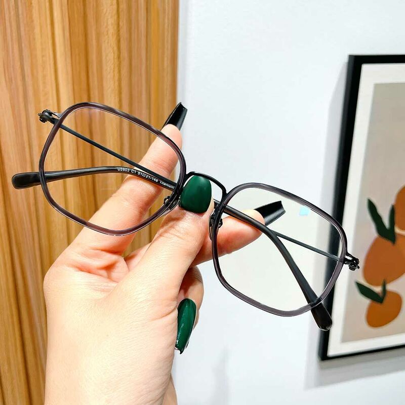 Carl Square Gray Glasses