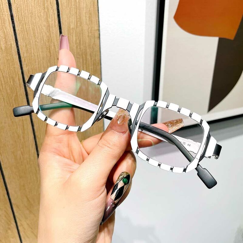 Constance Quadratische Weiße Brille
