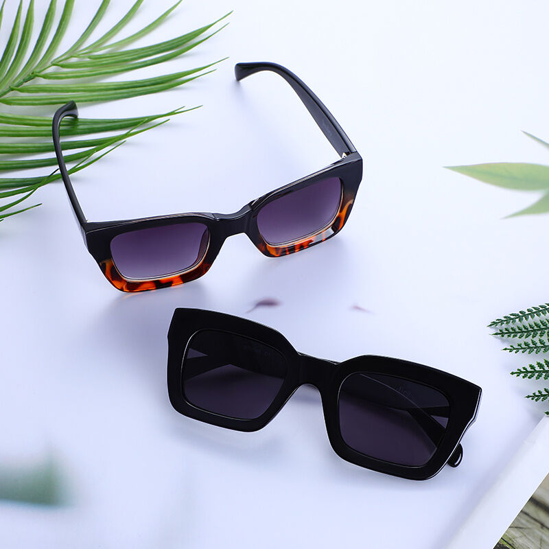 Futureland Rectangle Black/Grey Sunglasses