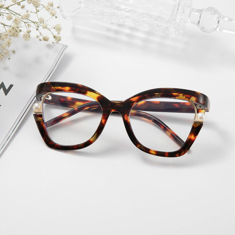Halona Cat Eye Tortoise Glasses