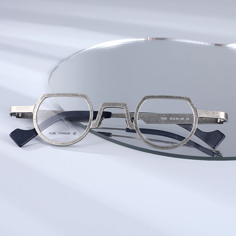 Jungle Oval Gunmetal Glasses