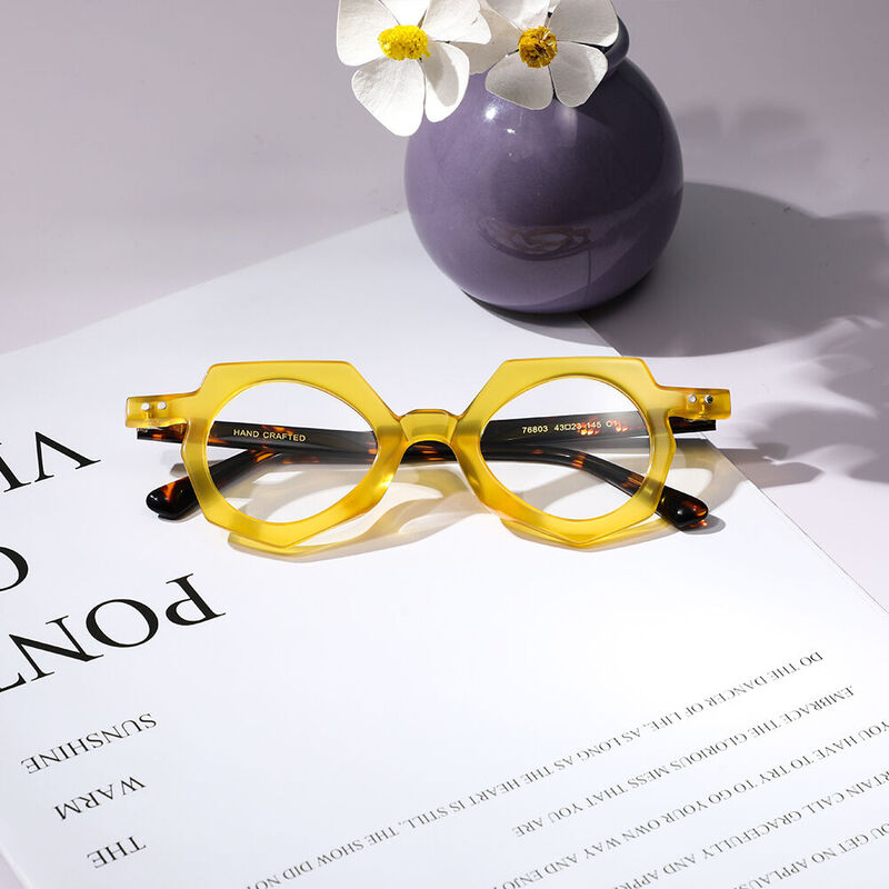 Marcie Geometric Yellow Glasses