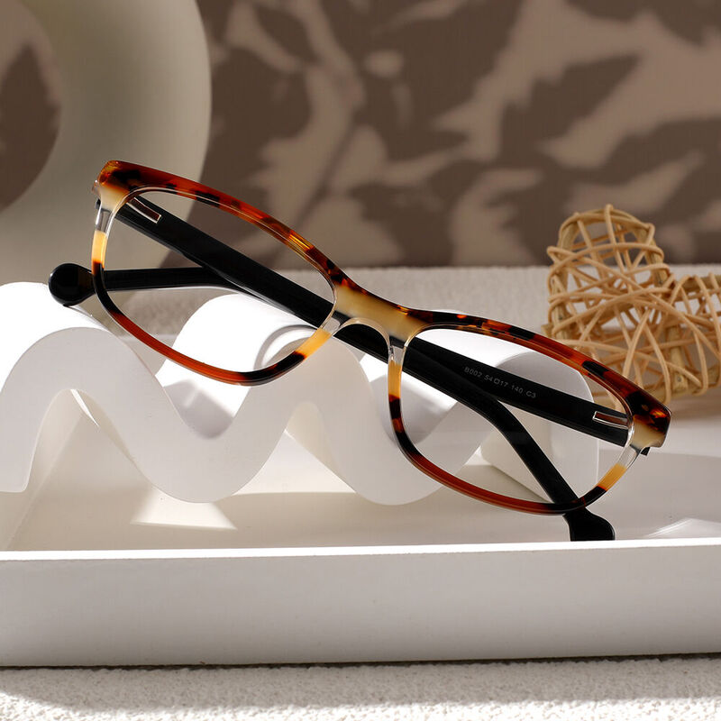 Keyonna Rectangle Tortoise Glasses