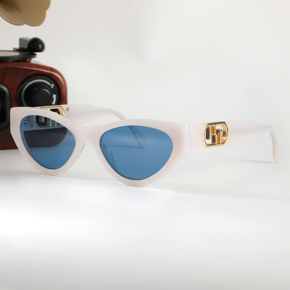 Rosalind Cat Eye White Sunglasses