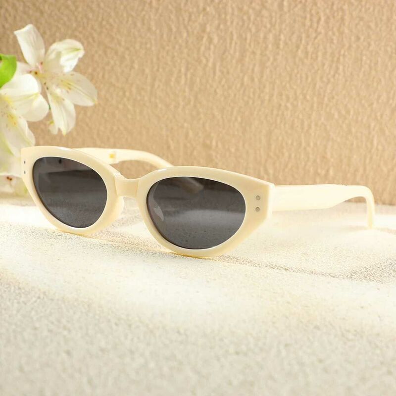 Sandy Cat Eye Weiße Sonnenbrille