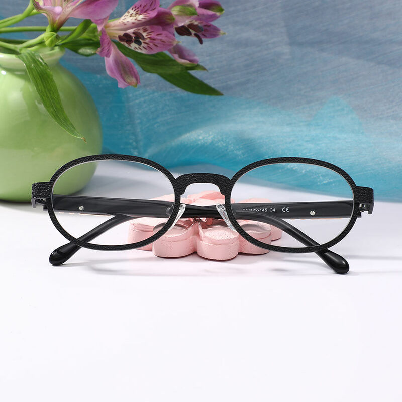 Alexi Oval Black Glasses