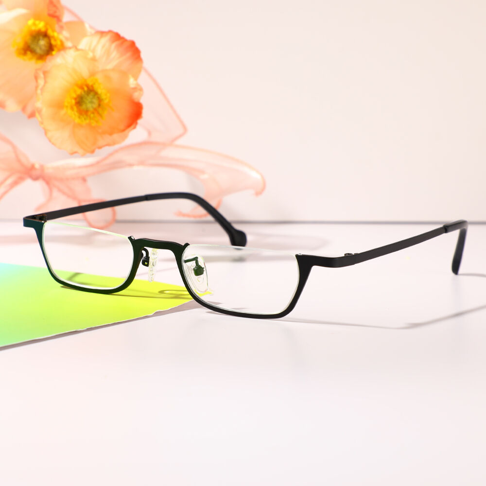 Horatio Rectangle Black Glasses