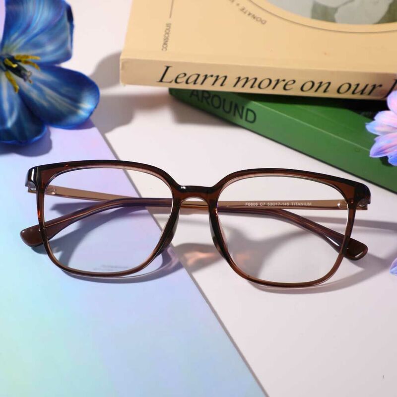 Conrad Square Brown Glasses