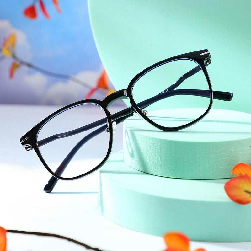 Mignon Square Black Glasses