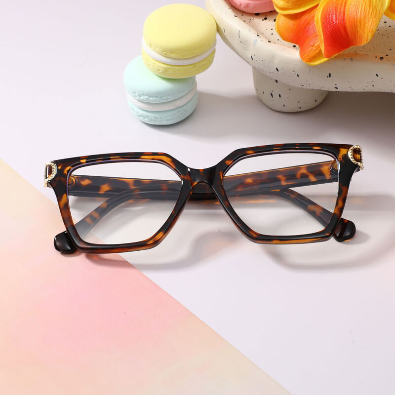 Lennee Geometric Tortoise Glasses