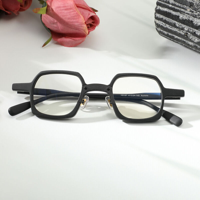 Nahum Square Black Glasses
