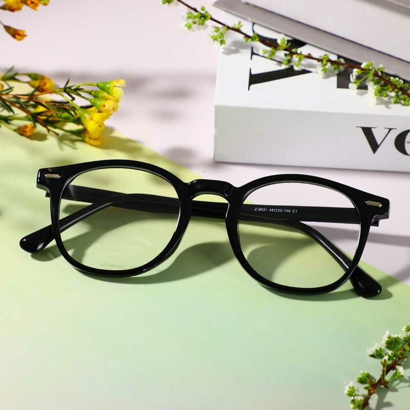 Scripps Round Black Glasses