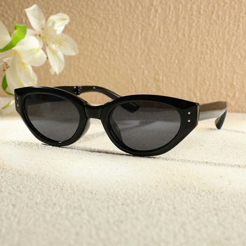 Sandy Cat Eye Schwarze Sonnenbrille