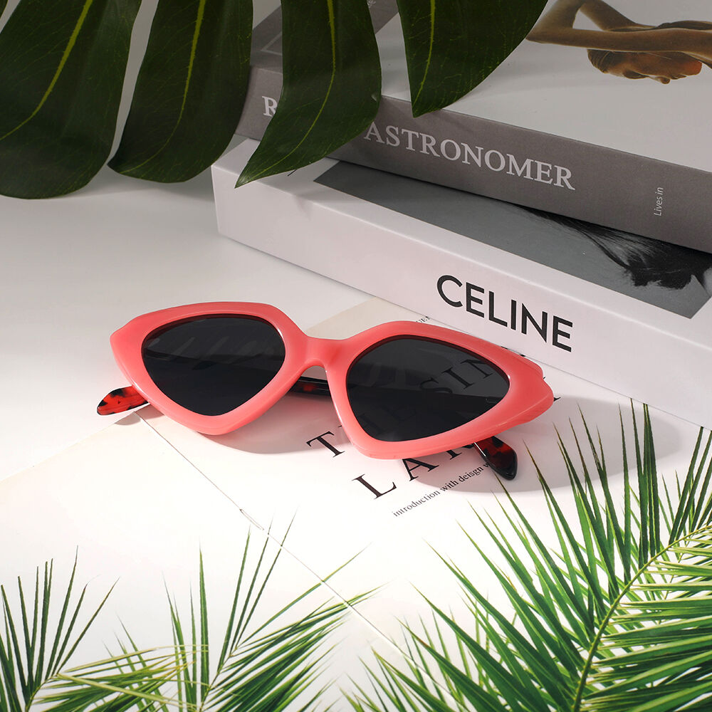 Adelia Cat Eye Pink Sunglasses