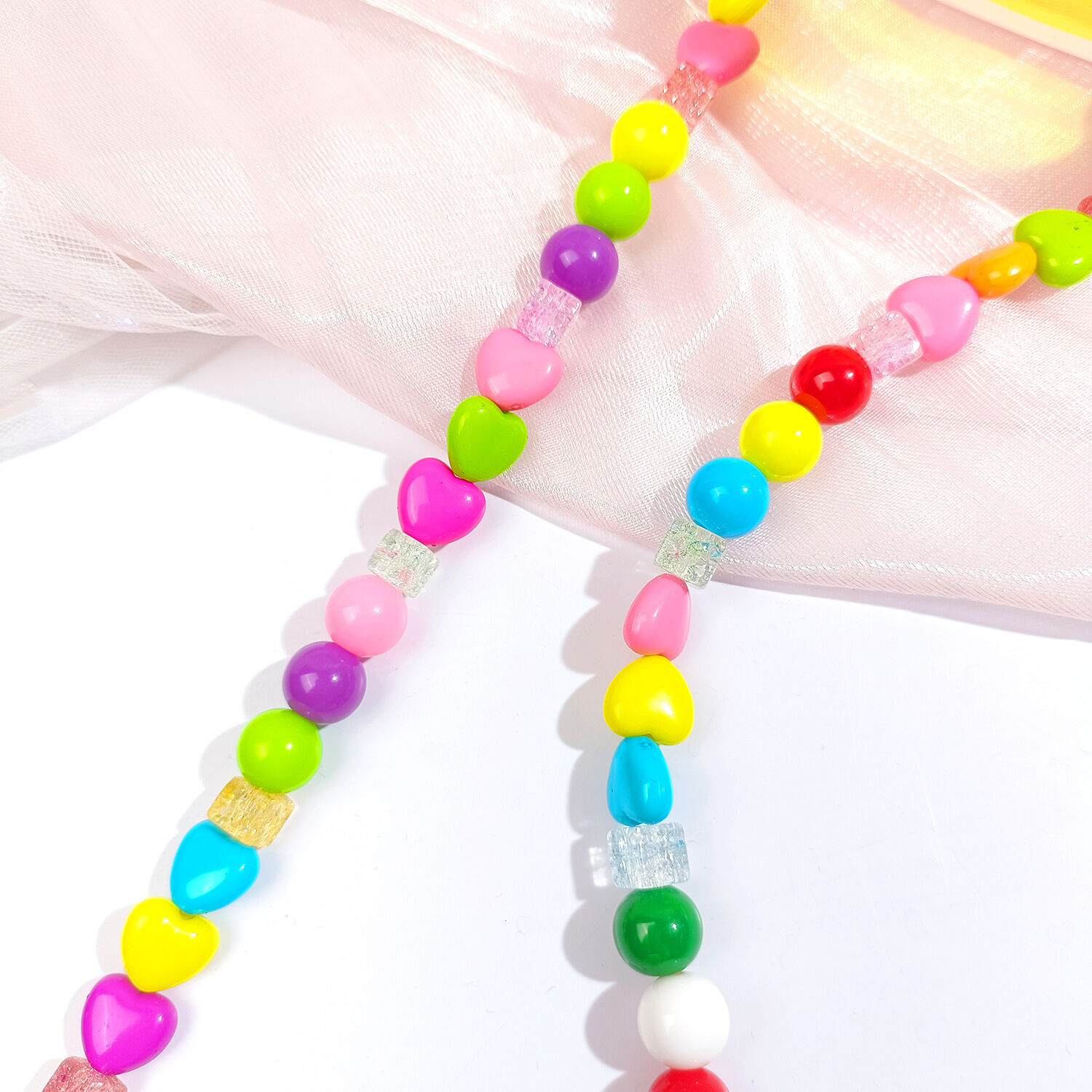 Eugenia Stilvolle und Raffinierte Acrylglas Brillenkette