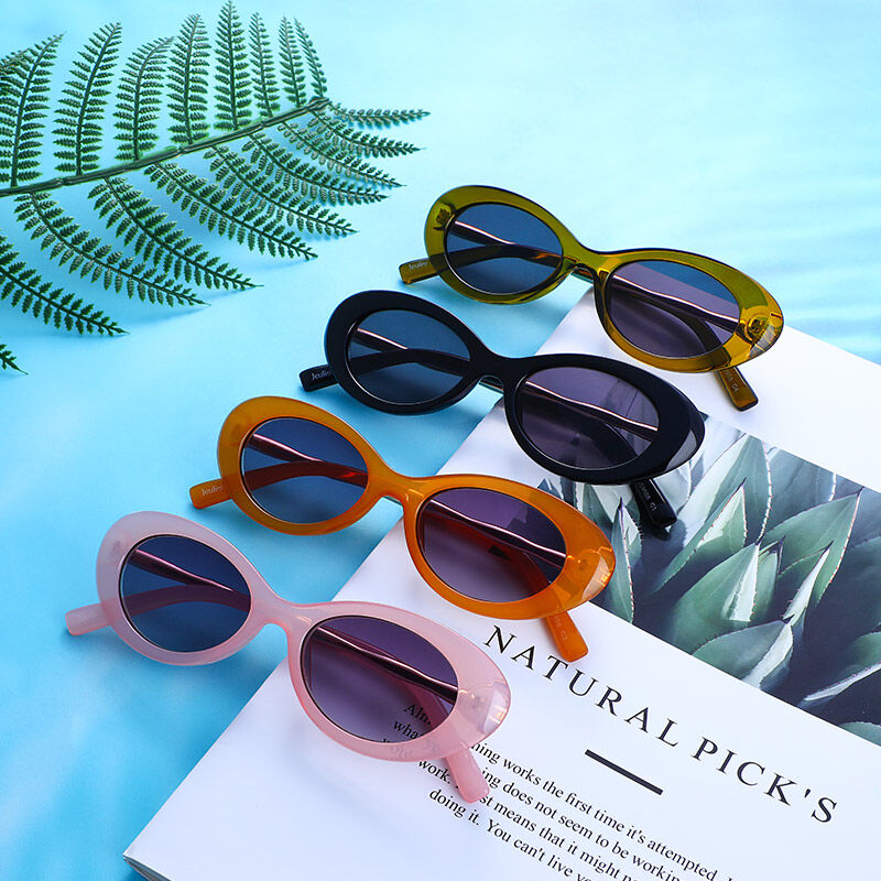 Starlet Oval Green/Grey Sunglasses