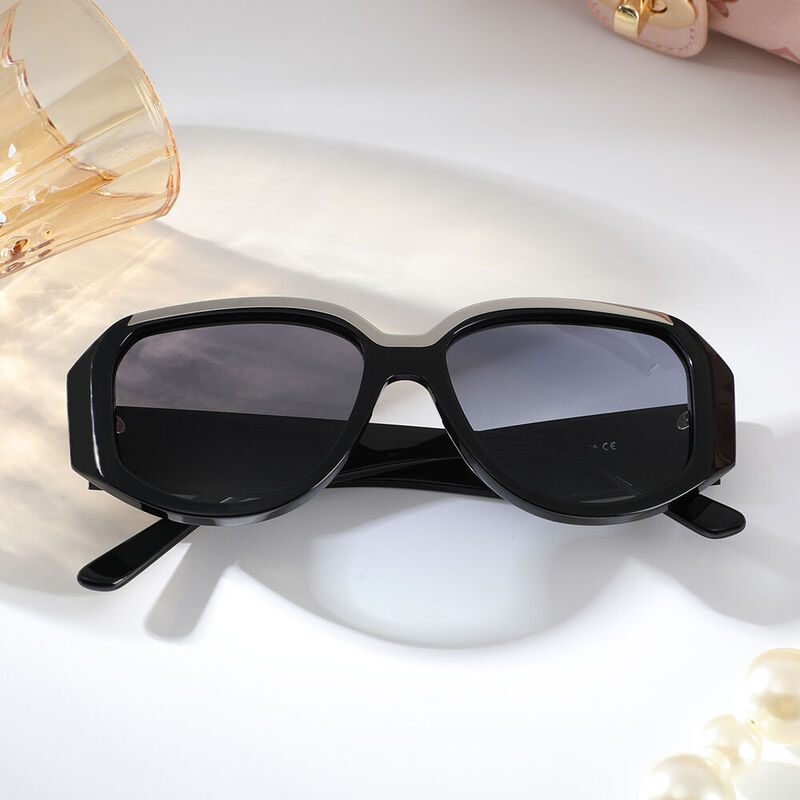 Agatha Geometric Black Sunglasses