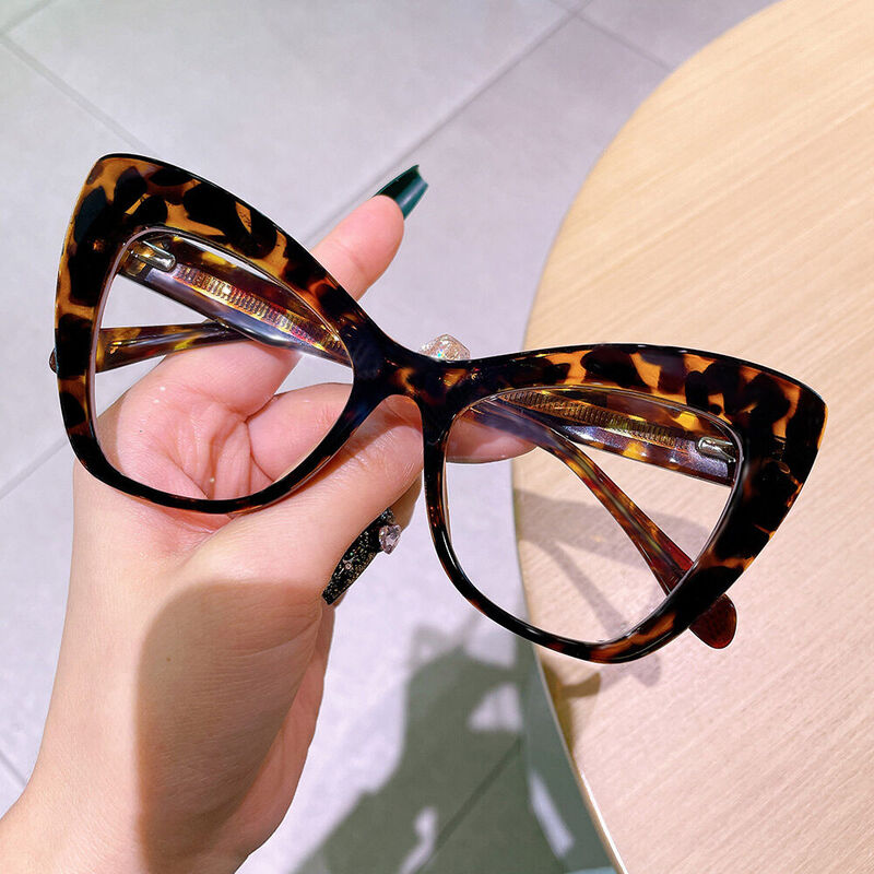 Huggins Cat Eye Tortoise Glasses