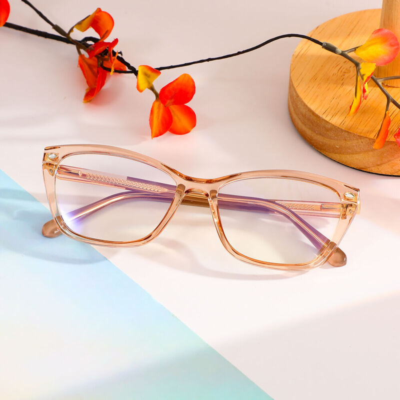 Gafas Graduadas Tipo 'Cat Eye' Color Champán Zara