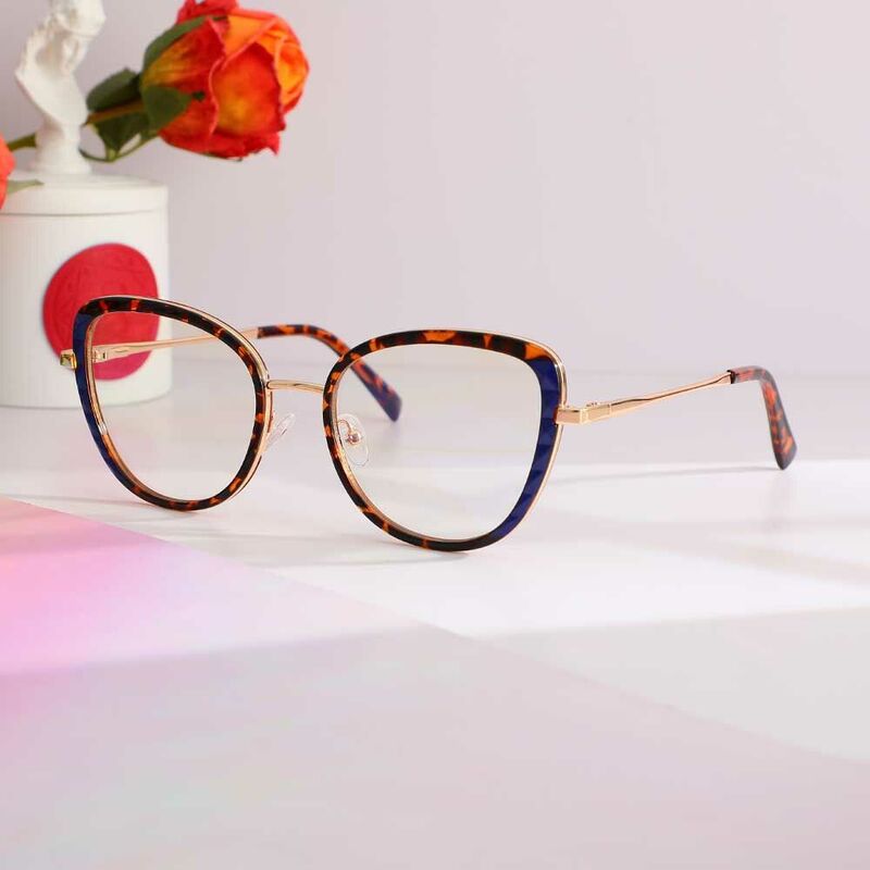 Sharon Cat Eye Tortoise Glasses