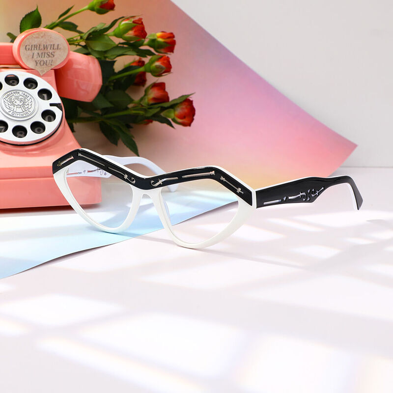 Congrev Cat Eye Beige Glasses